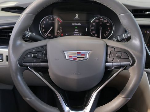 Used 2021 Cadillac XT6 Premium Luxury image 20