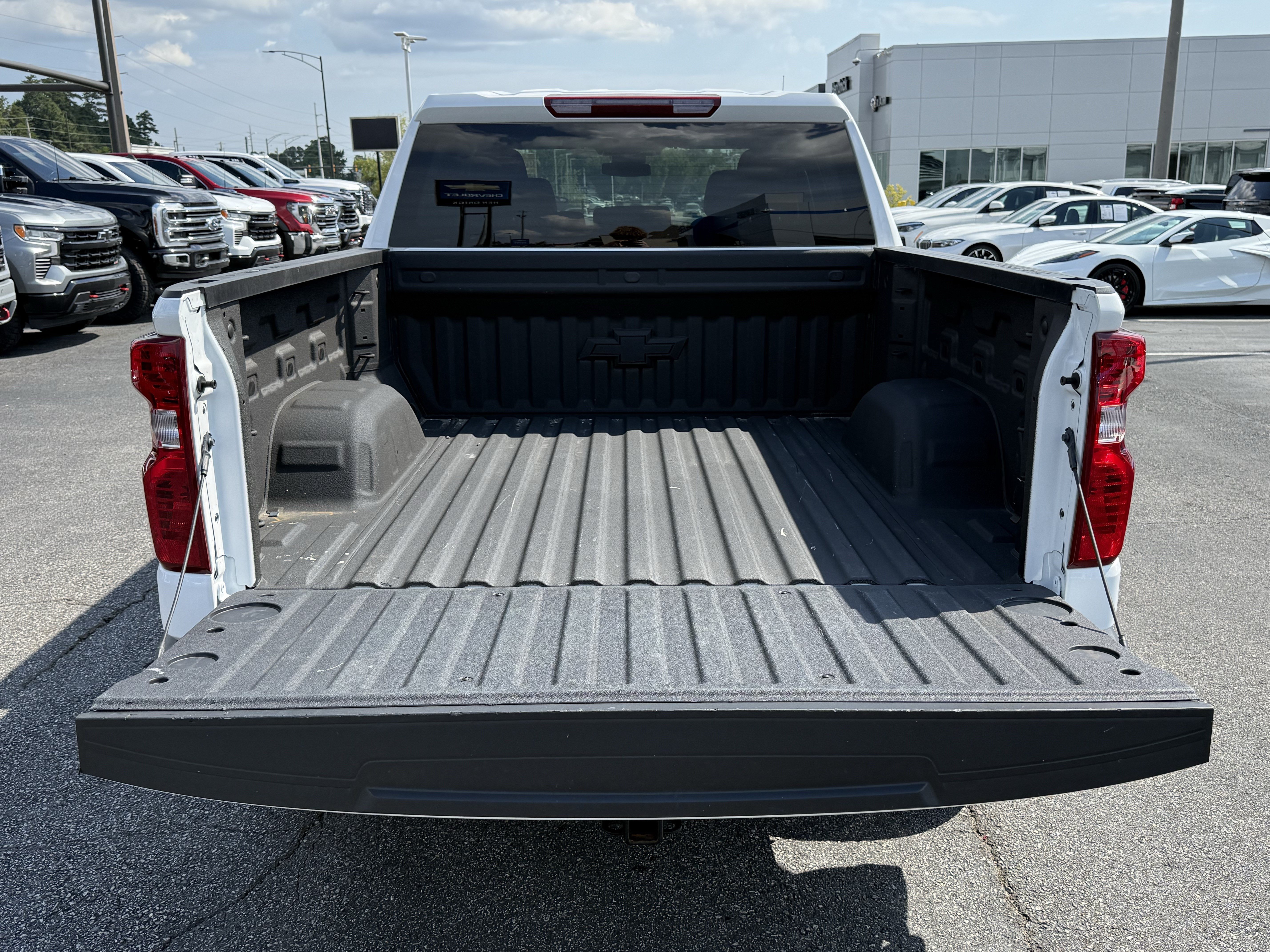 Used 2026 Chevrolet Silverado 1500 LT w/ Protection Package AWD/4WD image 35