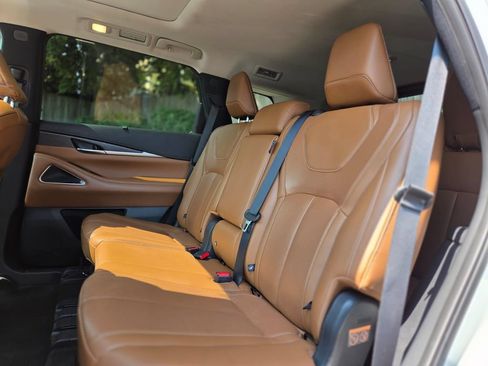Used 2023 INFINITI QX60 Sensory w/ Cargo Package AWD/4WD image 23