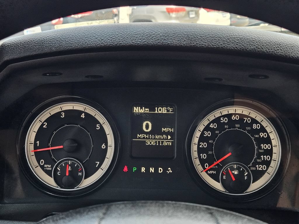 Used 2024 RAM 1500 Warlock AWD/4WD image 15