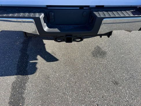 New 2024 Ford F350 XLT w/ FX4 Off-Road Package image 22