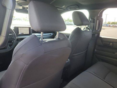 Certified 2024 Toyota Tacoma SR5 AWD/4WD image 13