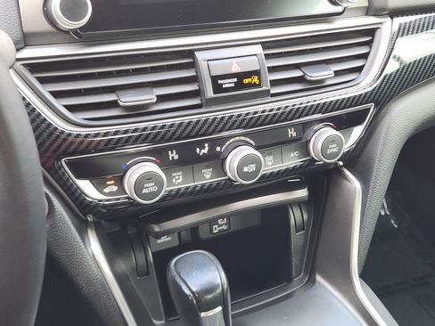 Used 2019 Honda Accord Sport image 23