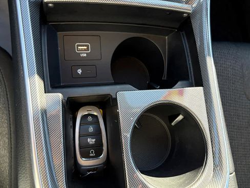 Used 2022 Hyundai Santa Fe SEL image 18