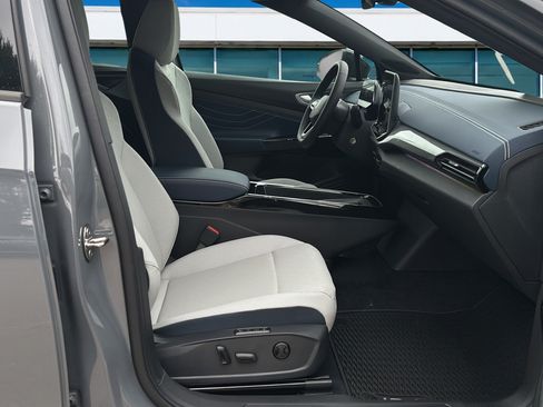 New 2026 Volkswagen ID.4 Pro S AWD/4WD image 11