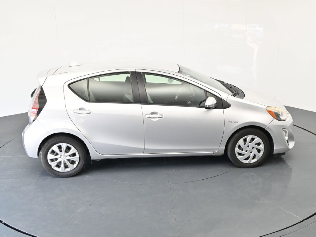 Used 2016 Toyota Prius C One FWD image 25