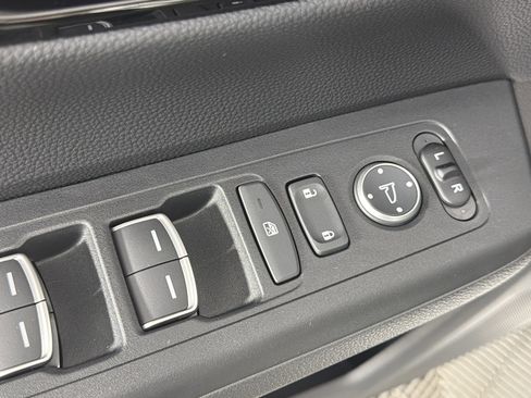 Used 2026 Honda CR-V EX-L image 8
