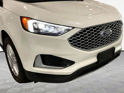 Used 2024 Ford Edge SEL w/ Cargo Accessory Package AWD/4WD image 31