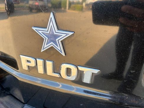 Used 2015 Honda Pilot Touring image 16