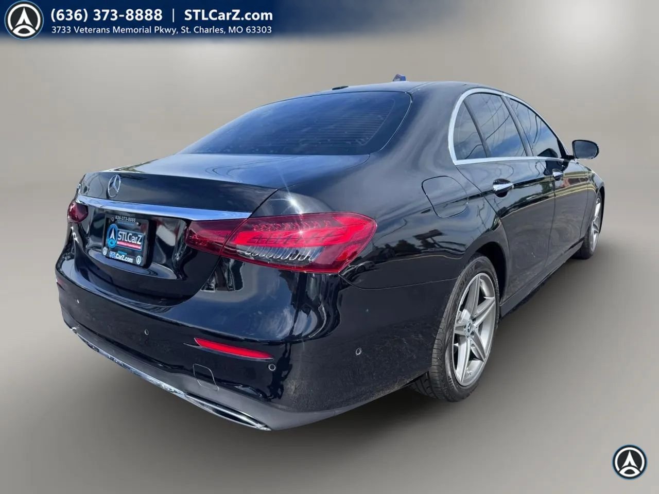 Used 2021 Mercedes-Benz E 350 Sedan w/ Premium Package image 3