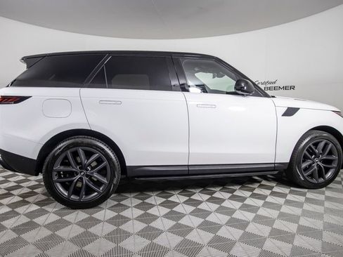 Used 2024 Land Rover Range Rover Sport SE AWD/4WD image 10