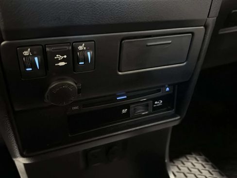 Used 2020 Toyota Sienna Limited Premium AWD/4WD image 36