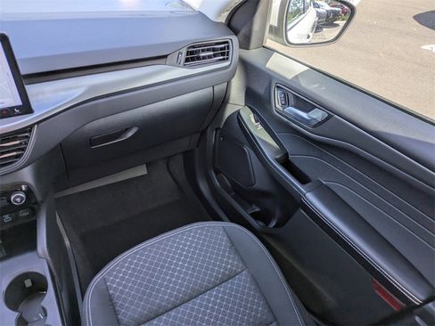 Used 2023 Ford Escape Active w/ Tech Pack #2 image 16