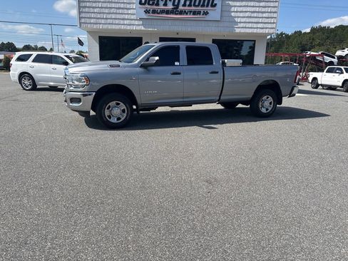 Used 2020 RAM 2500 Tradesman w/ Chrome Appearance Group AWD/4WD image 1