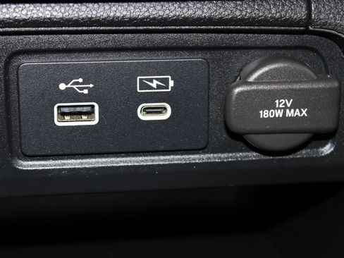 Used 2023 Honda Pilot Touring image 49