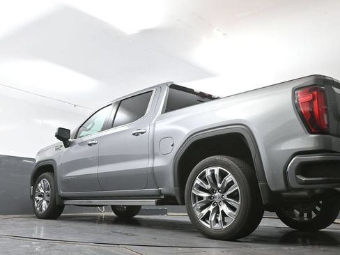 Used 2023 GMC Sierra 1500 Denali w/ Denali Reserve Package AWD/4WD image 31