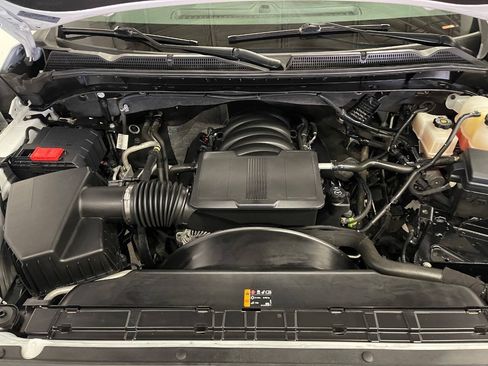 Used 2023 GMC Sierra 2500 Pro w/ Convenience Package RWD image 4