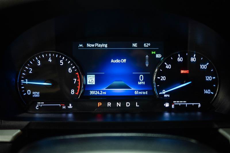 Used 2023 Ford Explorer XLT w/ Equipment Group 202A AWD/4WD image 18