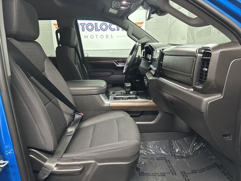 Used 2023 Chevrolet Silverado 1500 RST w/ Convenience Package II image 22