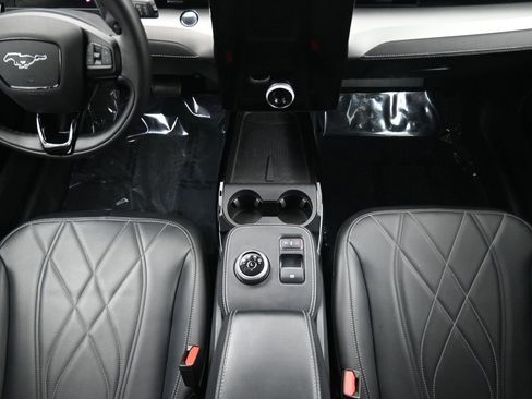Used 2023 Ford Mustang Mach-E Select image 30