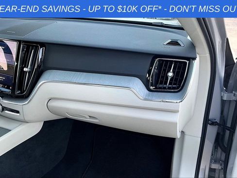 Used 2025 Volvo XC60 T8 Plus w/ Protection Package Premier image 18