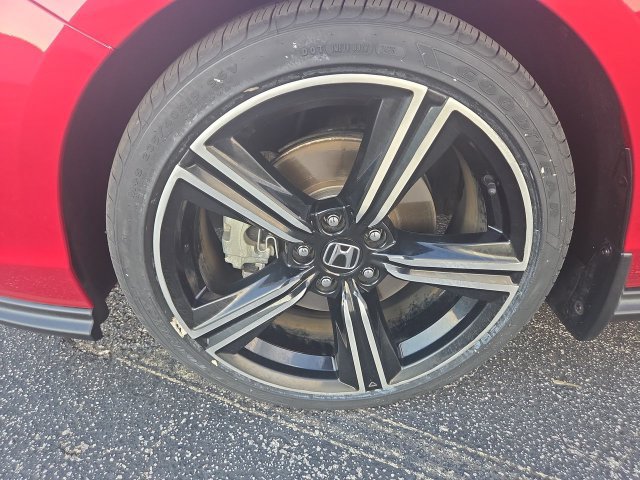 Used 2023 Honda Accord Sport image 10