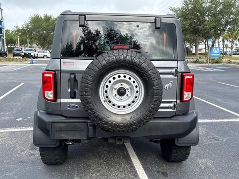 Used 2023 Ford Bronco 2-Door AWD/4WD image 4