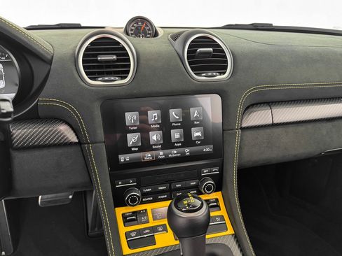 Used 2024 Porsche 718 Boxster Spyder RS image 22