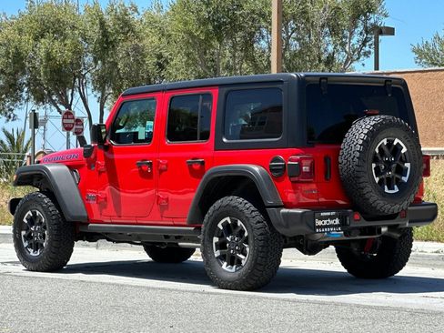 Used 2025 Jeep Wrangler Unlimited Rubicon 4xe w/ Convenience Group AWD/4WD image 6