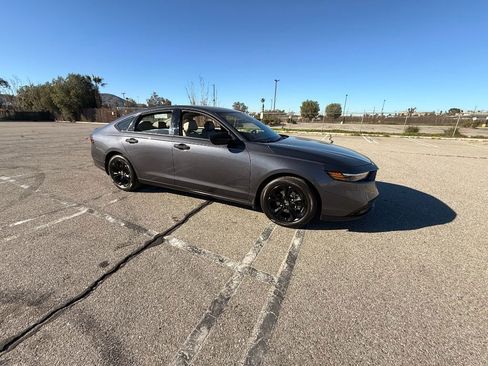 Used 2025 Honda Accord SE image 1