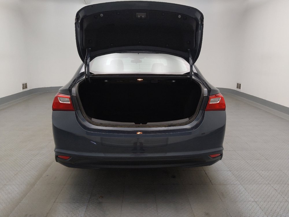Used 2020 Chevrolet Malibu LS FWD image 29