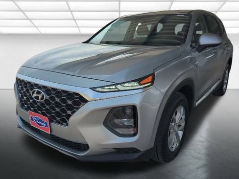 Used 2020 Hyundai Santa Fe SE image 11