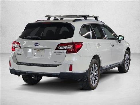 Used 2017 Subaru Outback 2.5i Touring w/ Popular Package #5A AWD/4WD image 5