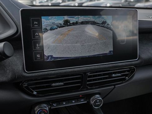 New 2025 Lotus Emira image 27