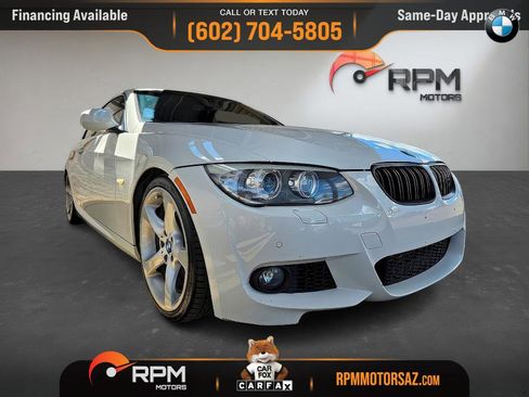 Used 2013 BMW 335i Convertible image 18