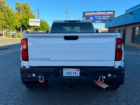Used 2022 Chevrolet Silverado 3500 W/T AWD/4WD image 5