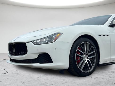 Used 2015 Maserati Ghibli S Q4 image 40