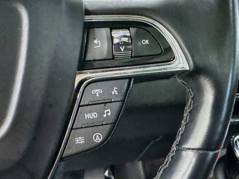 Used 2023 Lincoln Navigator Black Label AWD/4WD image 13