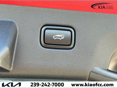 New 2026 Kia Sportage SX image 12