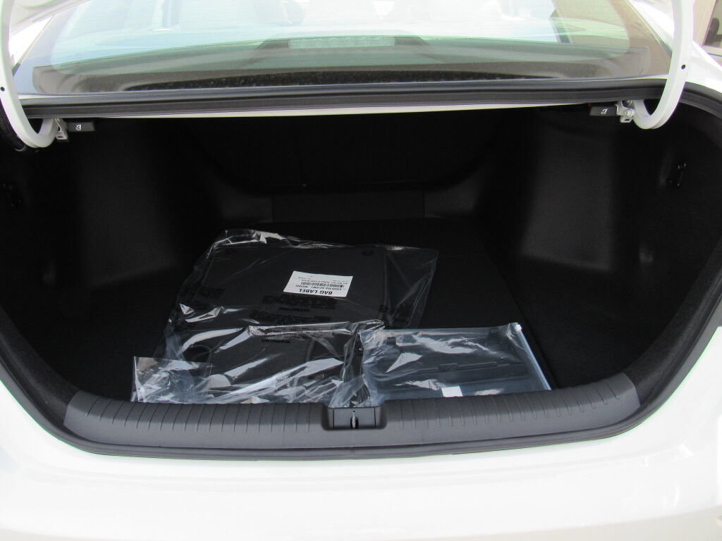 Used 2024 Honda Accord EX image 21