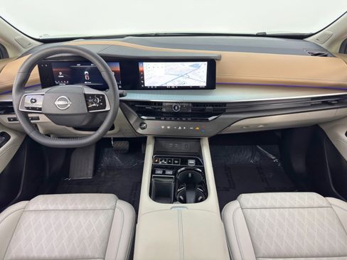 Used 2025 Nissan Murano Platinum image 12