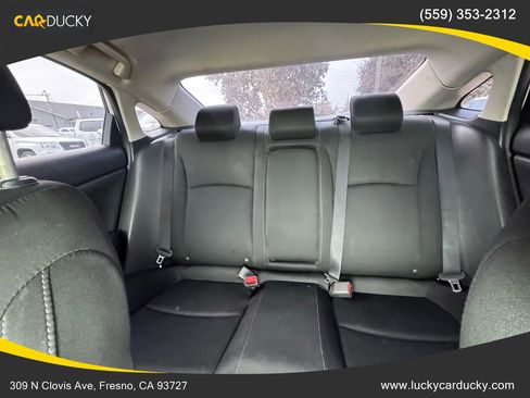 Used 2020 Honda Civic EX image 17