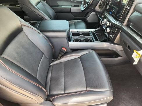 Used 2024 Ford F250 Lariat w/ Lariat Ultimate Package AWD/4WD image 12