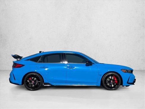Used 2023 Honda Civic Type R image 4