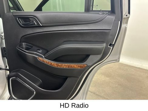 Used 2020 Chevrolet Tahoe Premier AWD/4WD image 26
