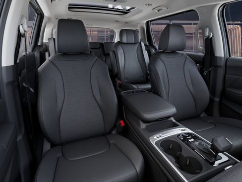 New 2026 Kia Carnival SX Prestige FWD image 15