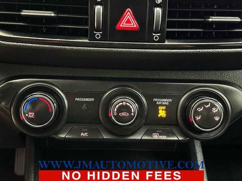 Used 2022 Kia Forte LXS image 30