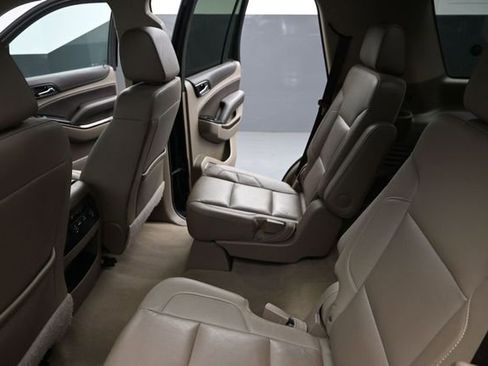 Used 2020 Chevrolet Tahoe LT w/ Max Trailering Package AWD/4WD image 15