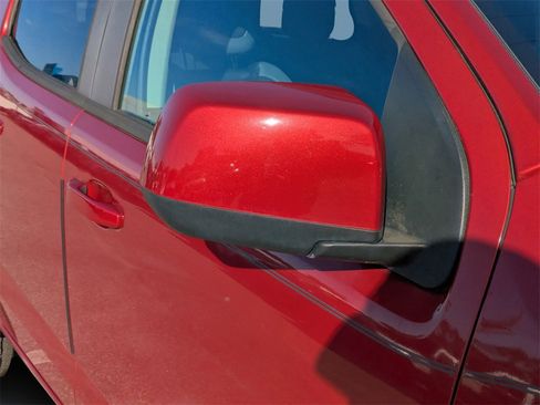 Used 2016 Chevrolet Colorado Z71 image 11