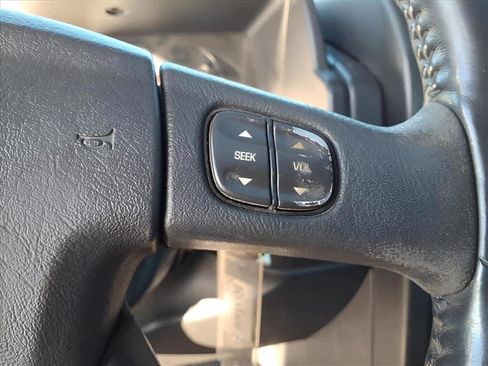 Used 2005 HUMMER H2 SUT w/ Preferred Equipment Group image 19